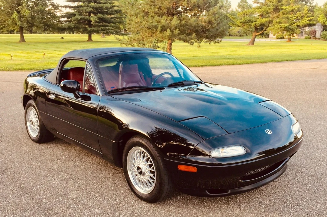 1993 Mazda NA MX-5 Miata - Image 26 of 31