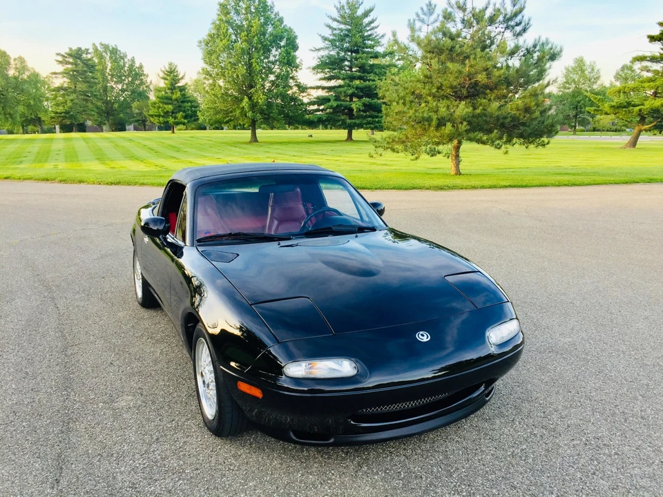 1993 Mazda NA MX-5 Miata - Image 11 of 31
