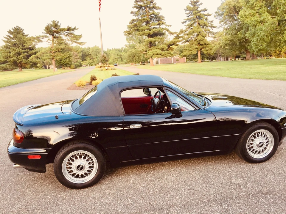 1993 Mazda NA MX-5 Miata - Image 29 of 31