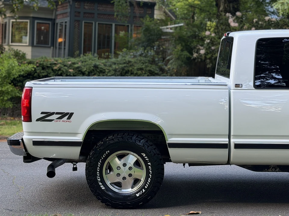1994 Chevrolet C/K - Image 23 of 31