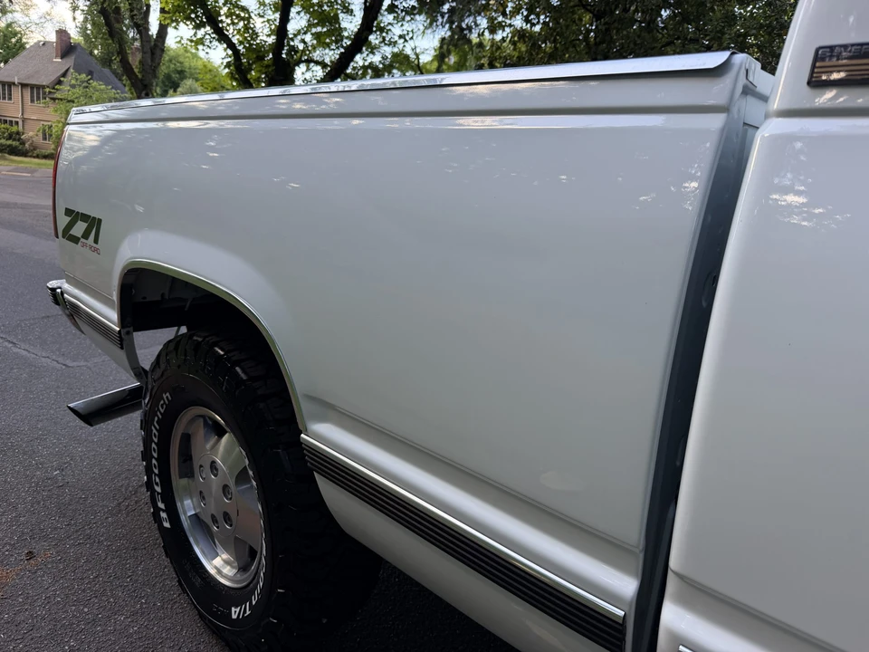 1994 Chevrolet C/K - Image 22 of 31