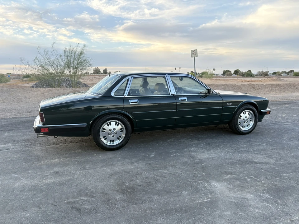 1994 Jaguar XJ40 XJ - Image 17 of 31