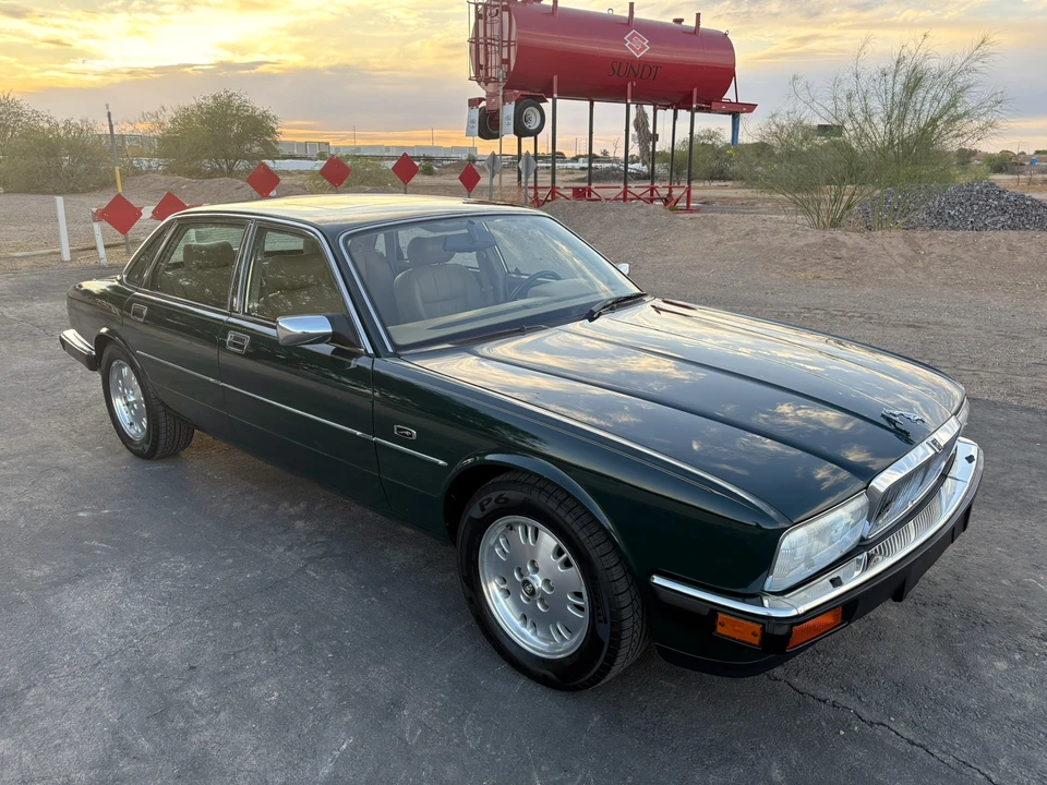 1994 Jaguar XJ40 XJ - Image 11 of 31