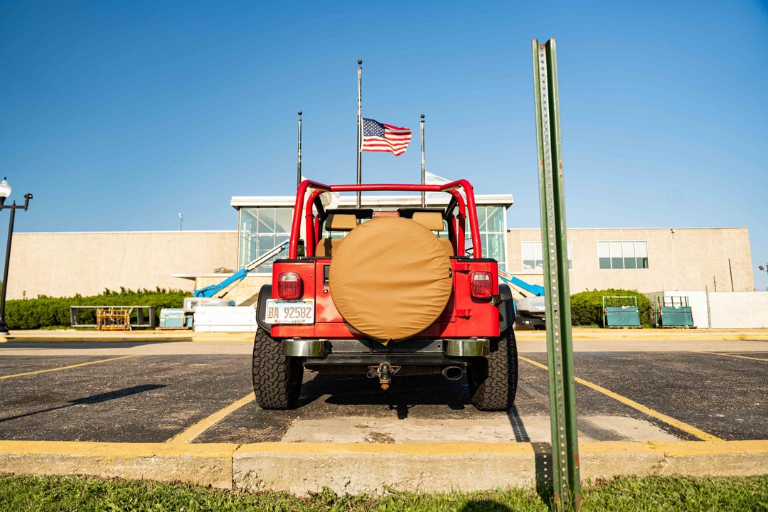 1994 Jeep YJ Wrangler - Image 5 of 31