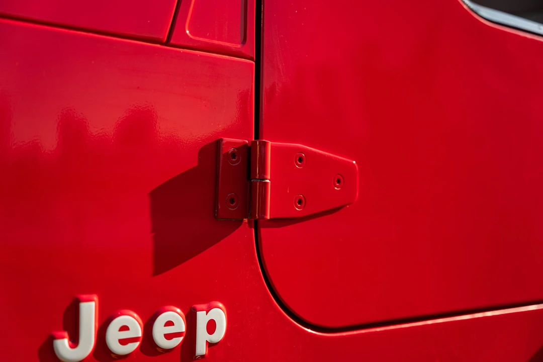 1994 Jeep YJ Wrangler - Image 21 of 31