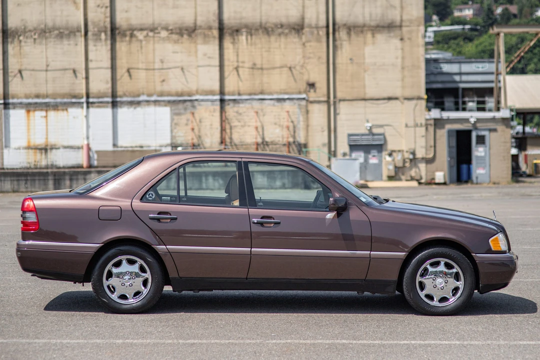 1994 Mercedes-Benz W202 C-Class - Image 4 of 31