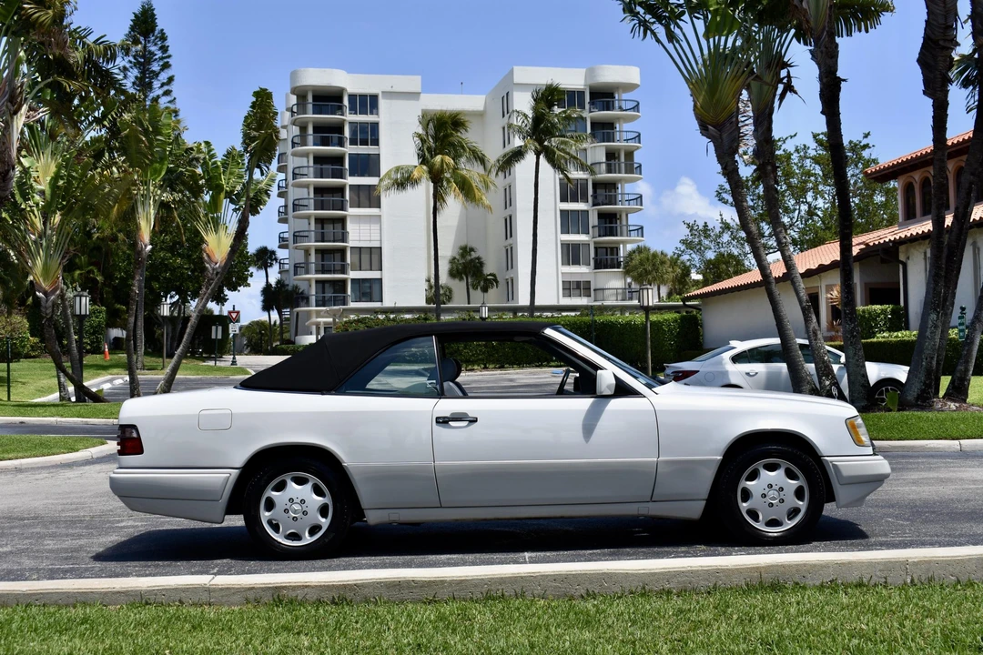 1994 Mercedes-Benz W124 E-Class - Image 14 of 31