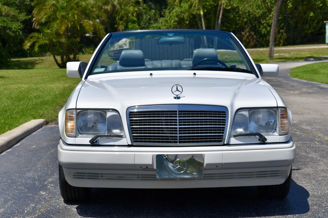 1994 Mercedes-Benz W124 E-Class - Image 3 of 31