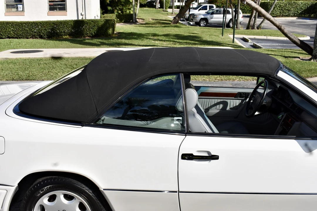 1994 Mercedes-Benz W124 E-Class - Image 27 of 31