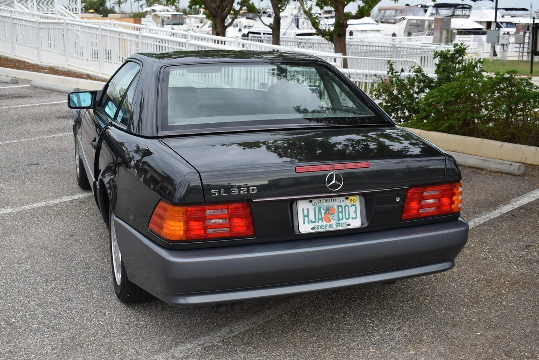1994 Mercedes-Benz R129 SL-Class - Image 14 of 31