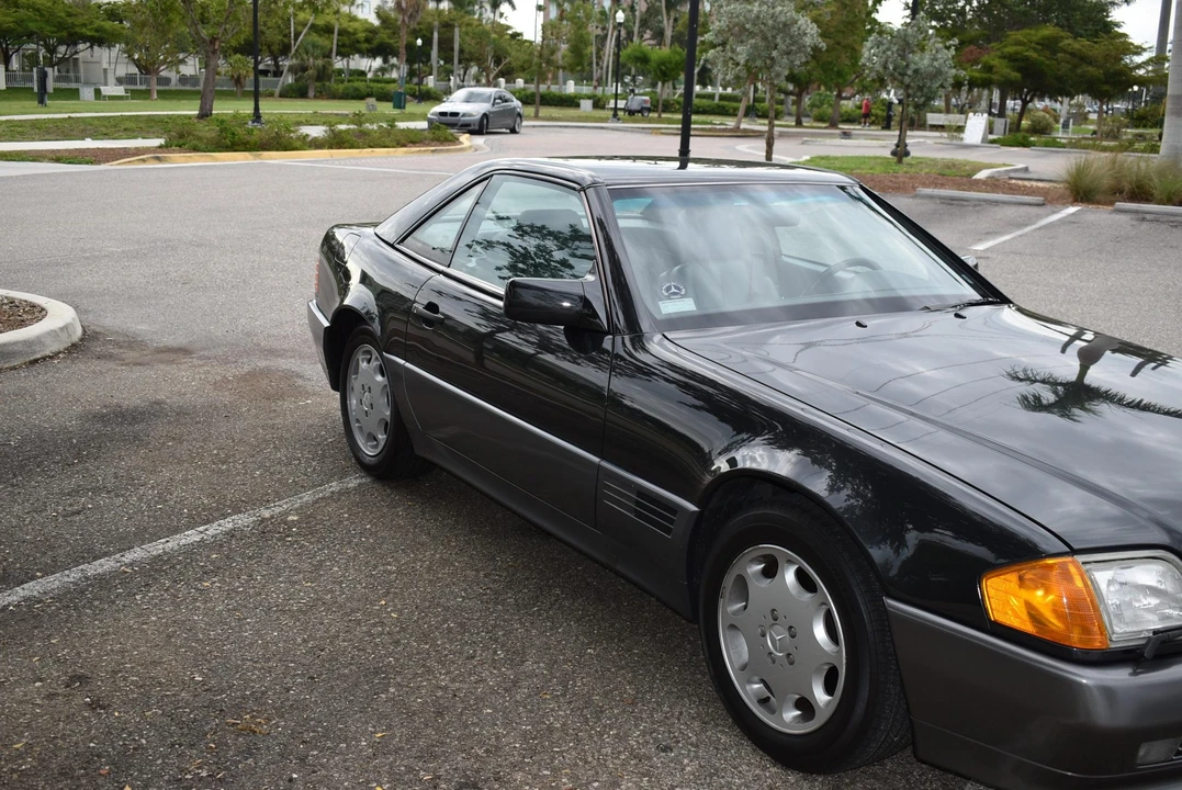 1994 Mercedes-Benz R129 SL-Class - Image 29 of 31