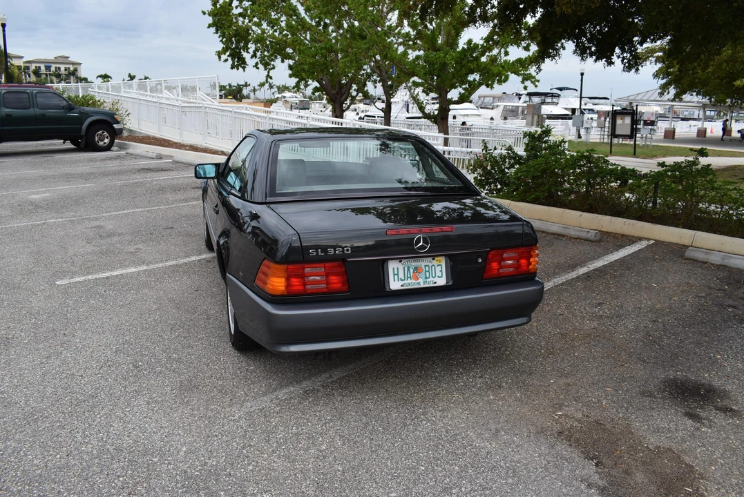 1994 Mercedes-Benz R129 SL-Class - Image 15 of 31