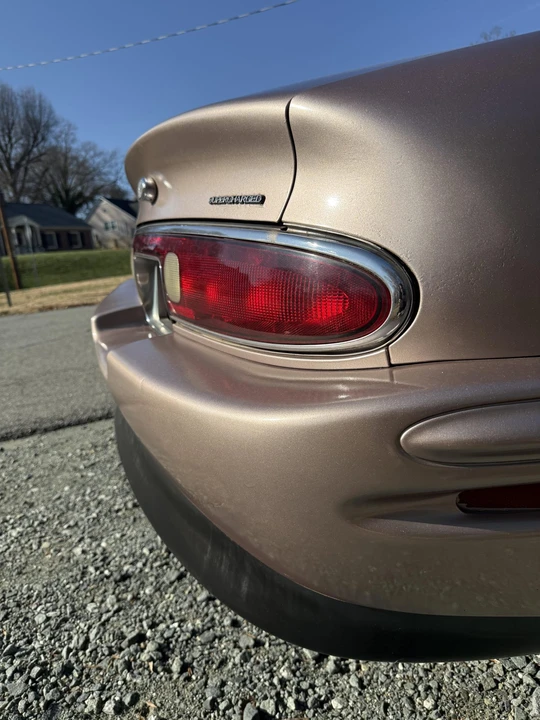 1995 Buick Riviera 8th Gen - Image 30 of 31