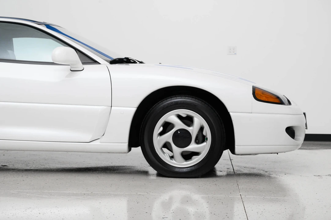 1995 Dodge Stealth - Image 27 of 31