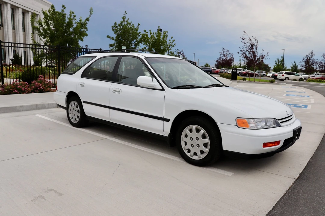 1995 Honda Accord 5th Gen - Image 31 of 31