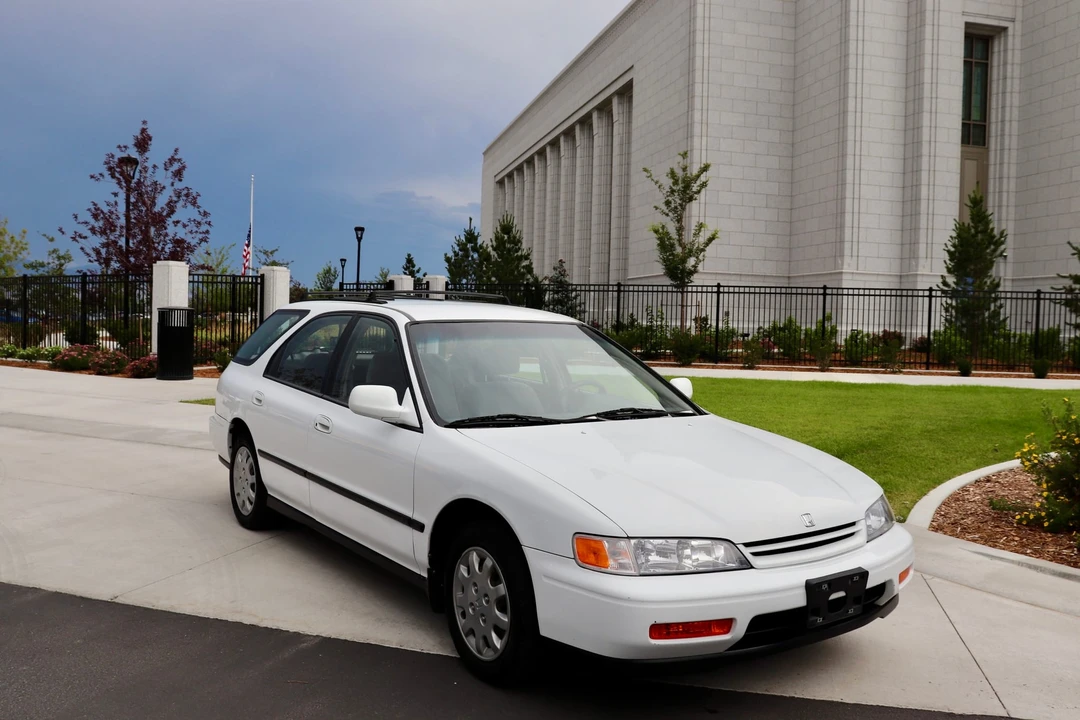 1995 Honda Accord 5th Gen - Image 28 of 31