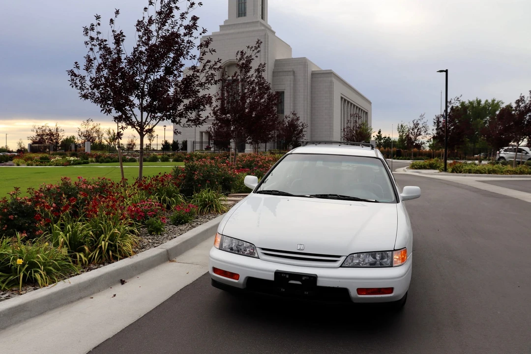 1995 Honda Accord 5th Gen - Image 20 of 31