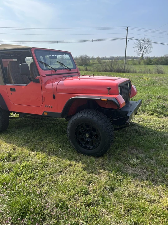 1995 Jeep YJ Wrangler - Image 13 of 31
