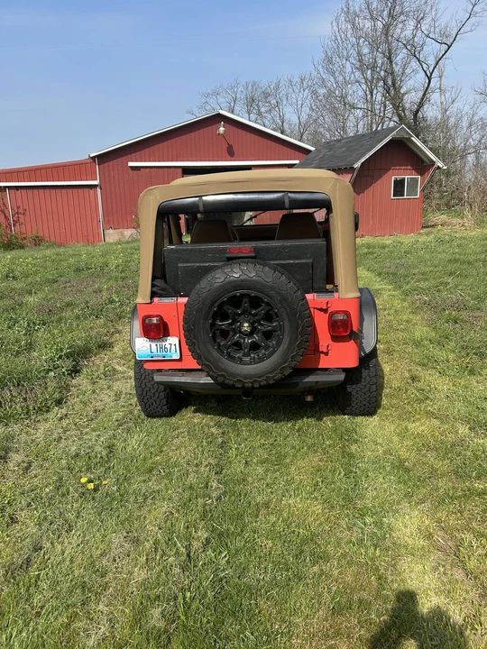 1995 Jeep YJ Wrangler - Image 8 of 31