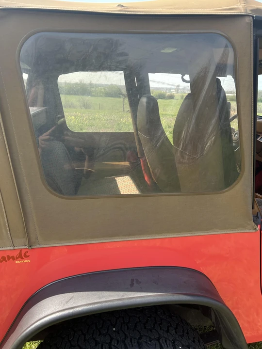 1995 Jeep YJ Wrangler - Image 26 of 31