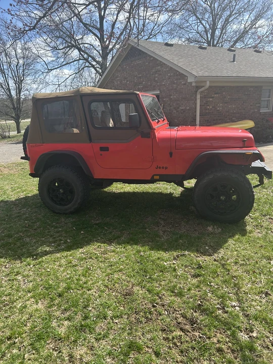 1995 Jeep YJ Wrangler - Image 12 of 31
