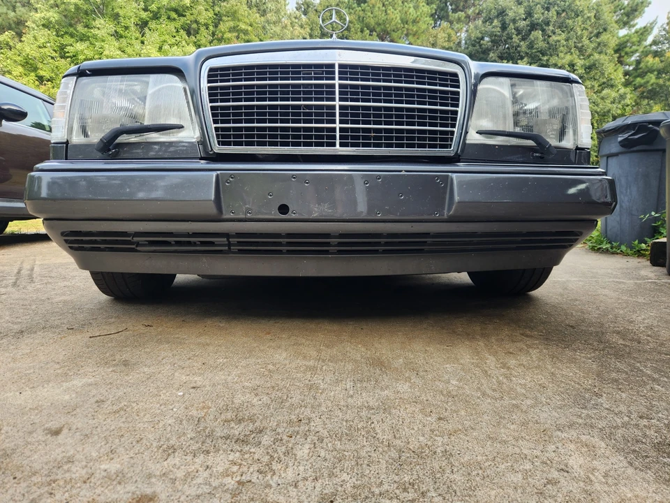 1995 Mercedes-Benz W124 E-Class - Image 8 of 31