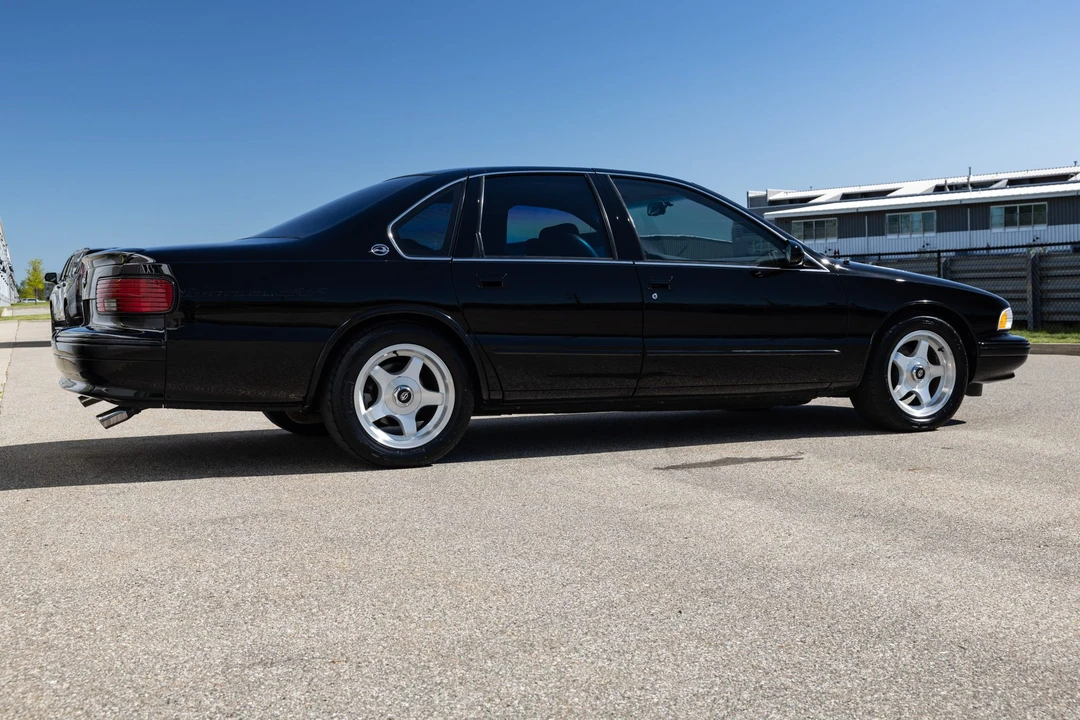 1996 Chevrolet Impala 7th Gen - Image 11 of 31