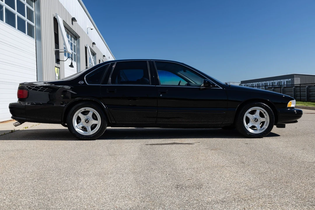 1996 Chevrolet Impala 7th Gen - Image 8 of 31