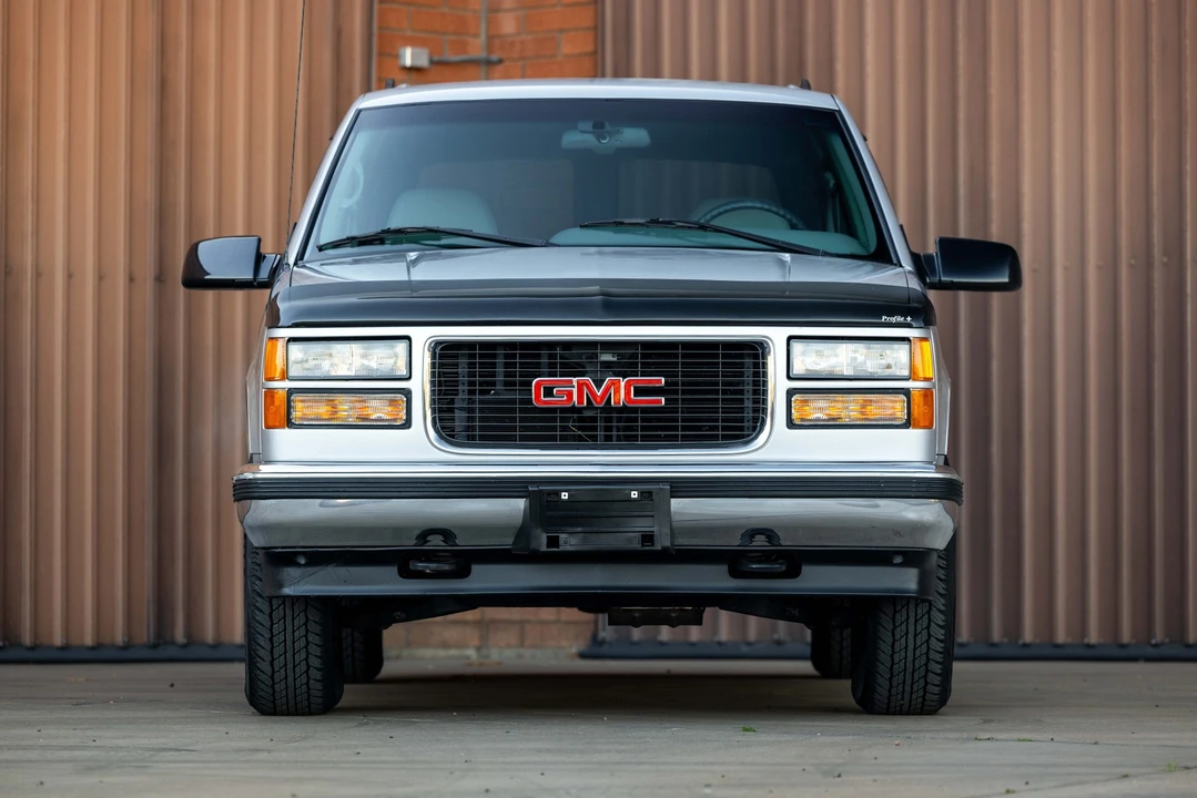 1996 GMC Yukon 1st Gen - Image 11 of 31