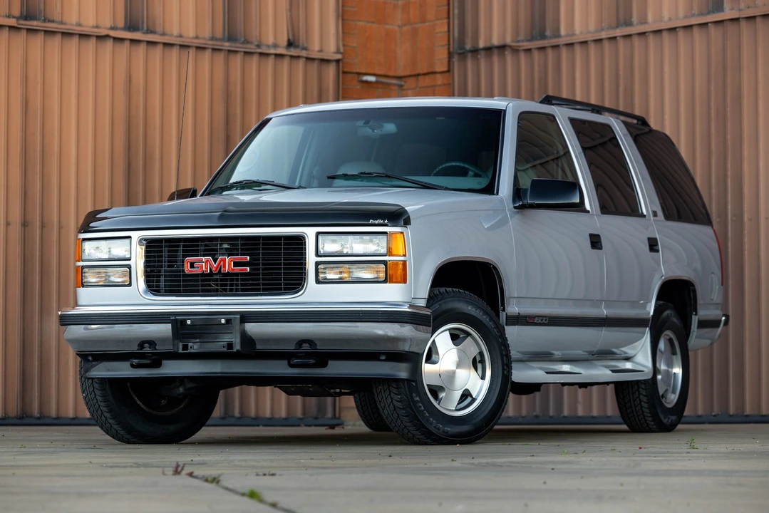 1996 GMC Yukon 1st Gen - Image 16 of 31
