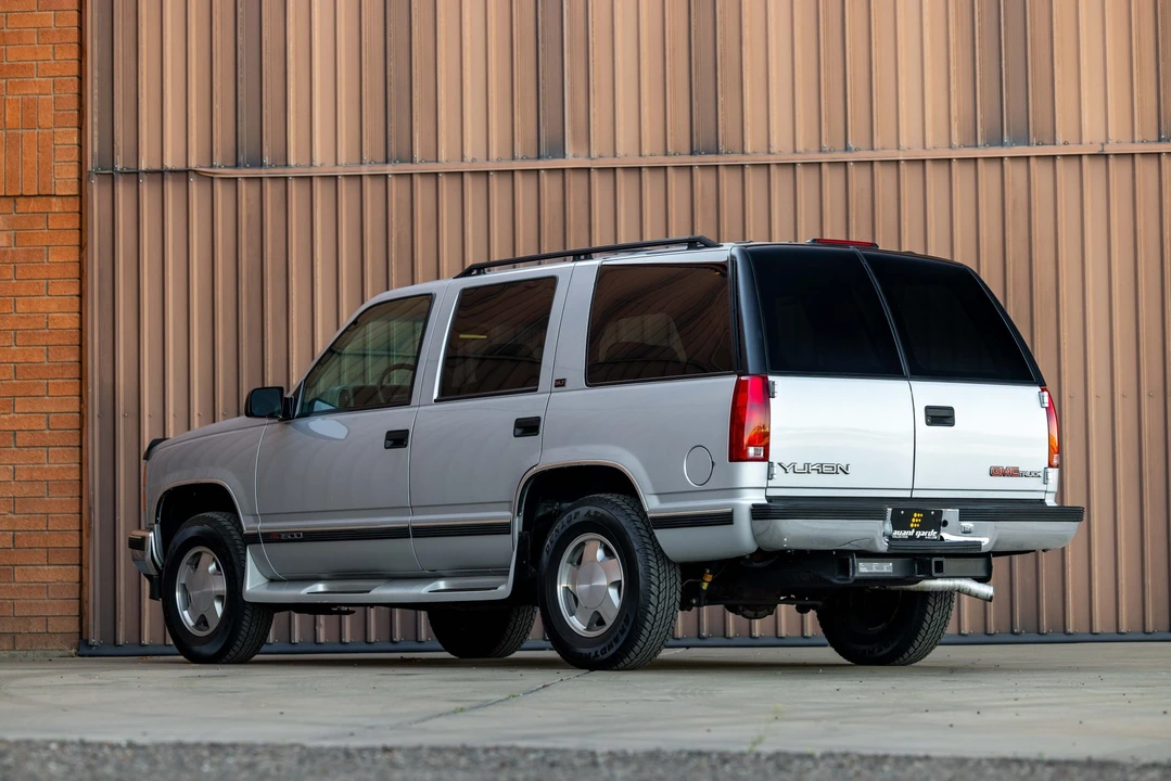 1996 GMC Yukon 1st Gen - Image 27 of 31