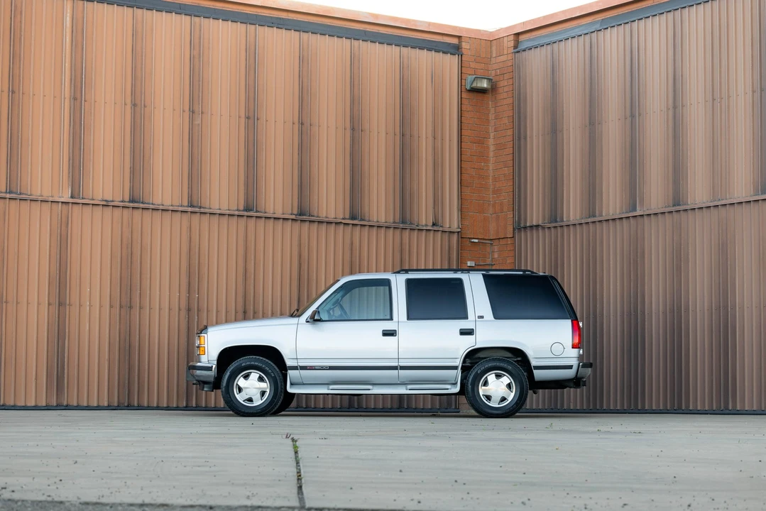 1996 GMC Yukon 1st Gen - Image 3 of 31