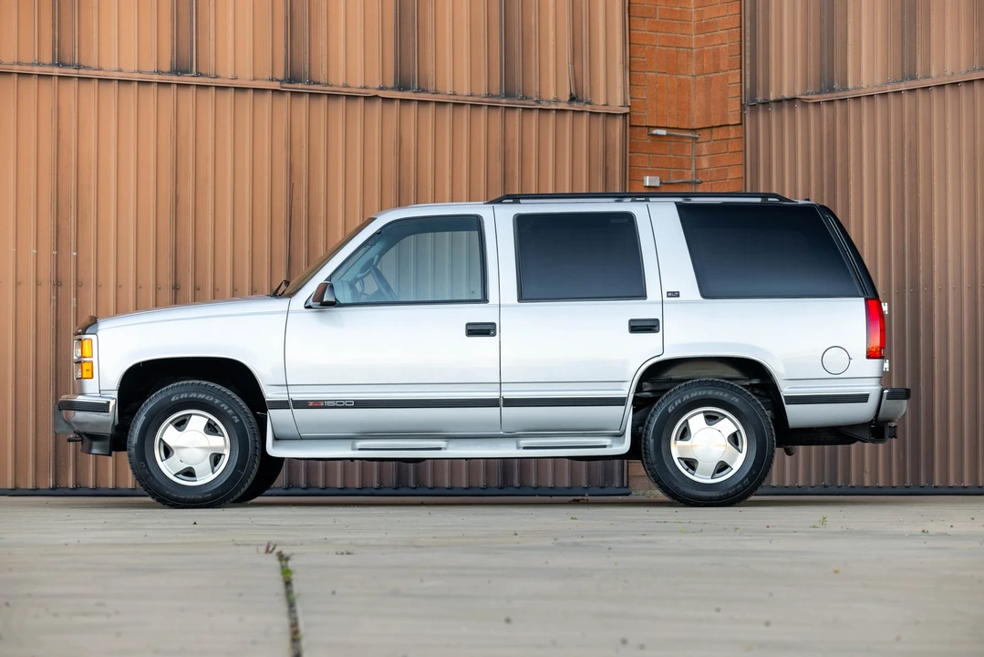 1996 GMC Yukon 1st Gen - Image 4 of 31