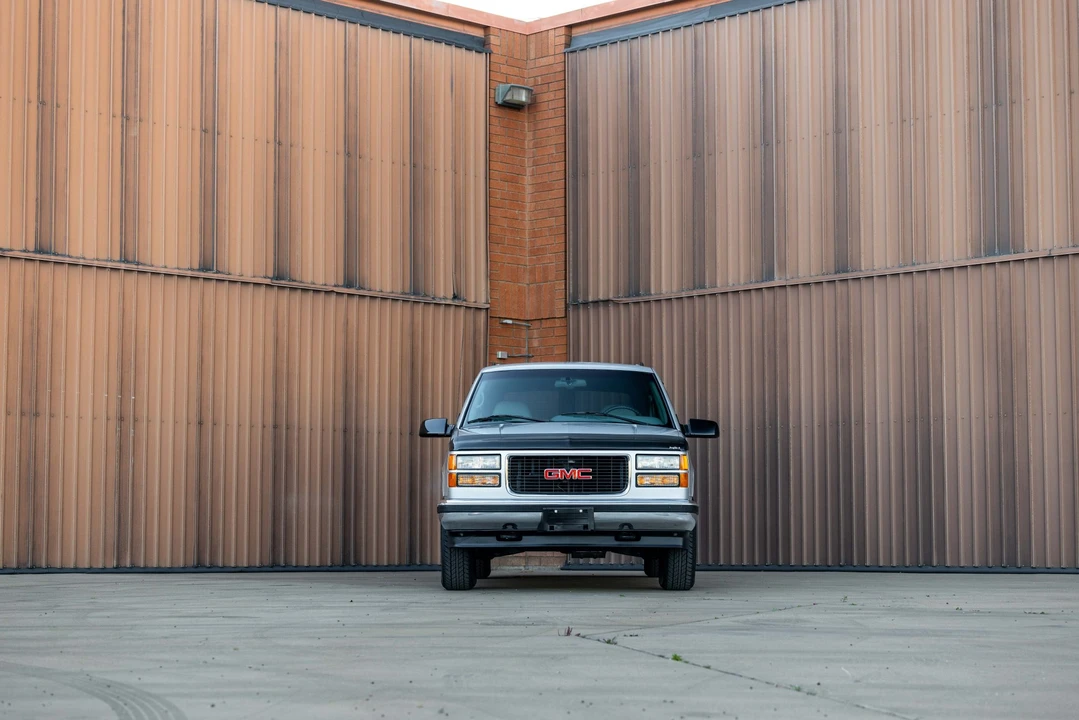 1996 GMC Yukon 1st Gen - Image 9 of 31