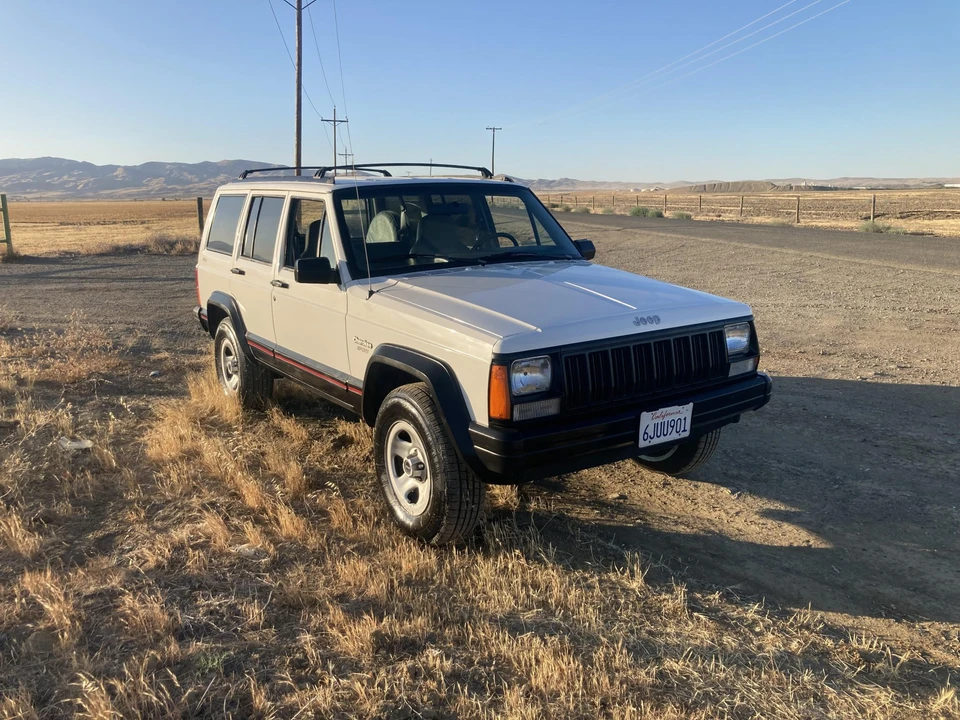 1996 Jeep XJ Cherokee - Image 5 of 31