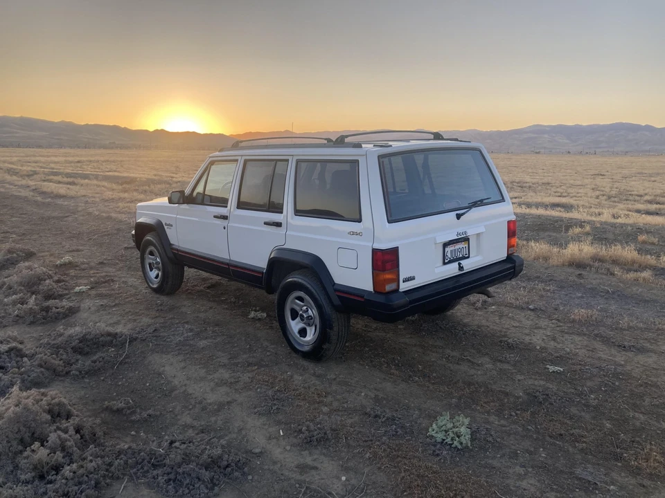 1996 Jeep XJ Cherokee - Image 20 of 31