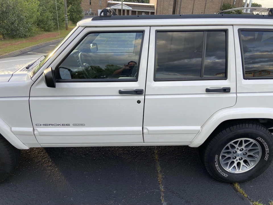 1997 Jeep XJ Cherokee - Image 26 of 31