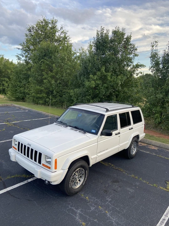 1997 Jeep XJ Cherokee - Image 10 of 31