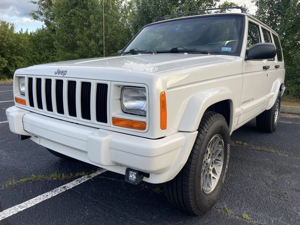 1997 Jeep XJ Cherokee - Image 7 of 31