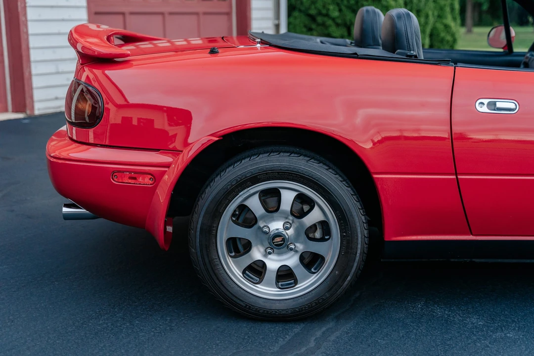 1997 Mazda NA MX-5 Miata - Image 22 of 31