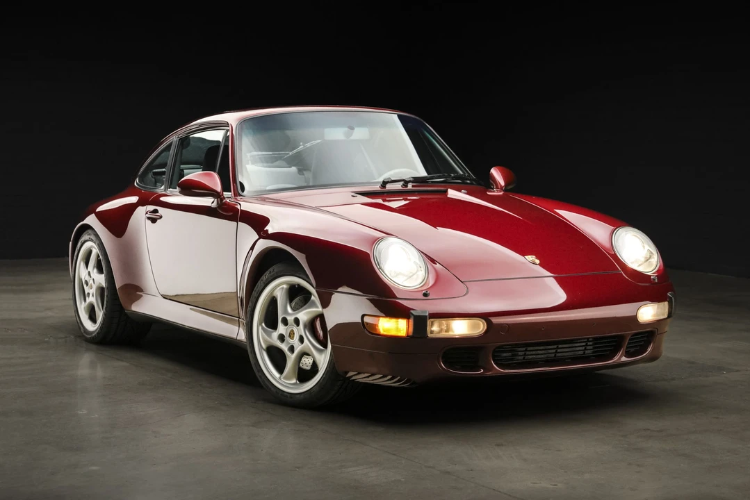 1997 Porsche 993 Carrera 4S - Image 10 of 31