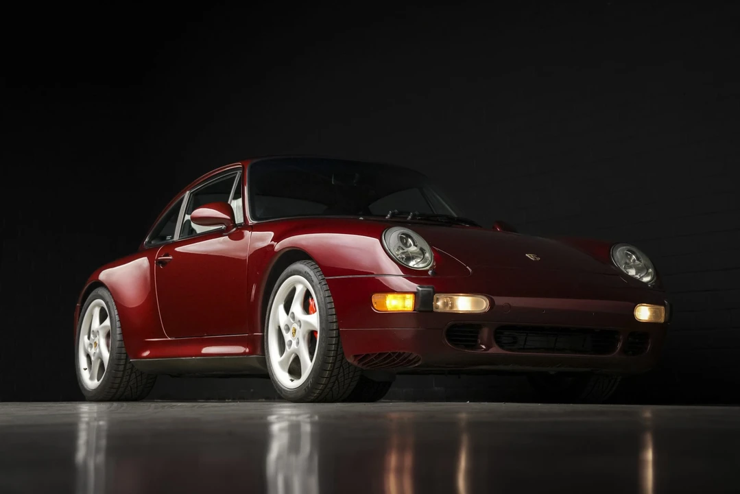 1997 Porsche 993 Carrera 4S - Image 12 of 31