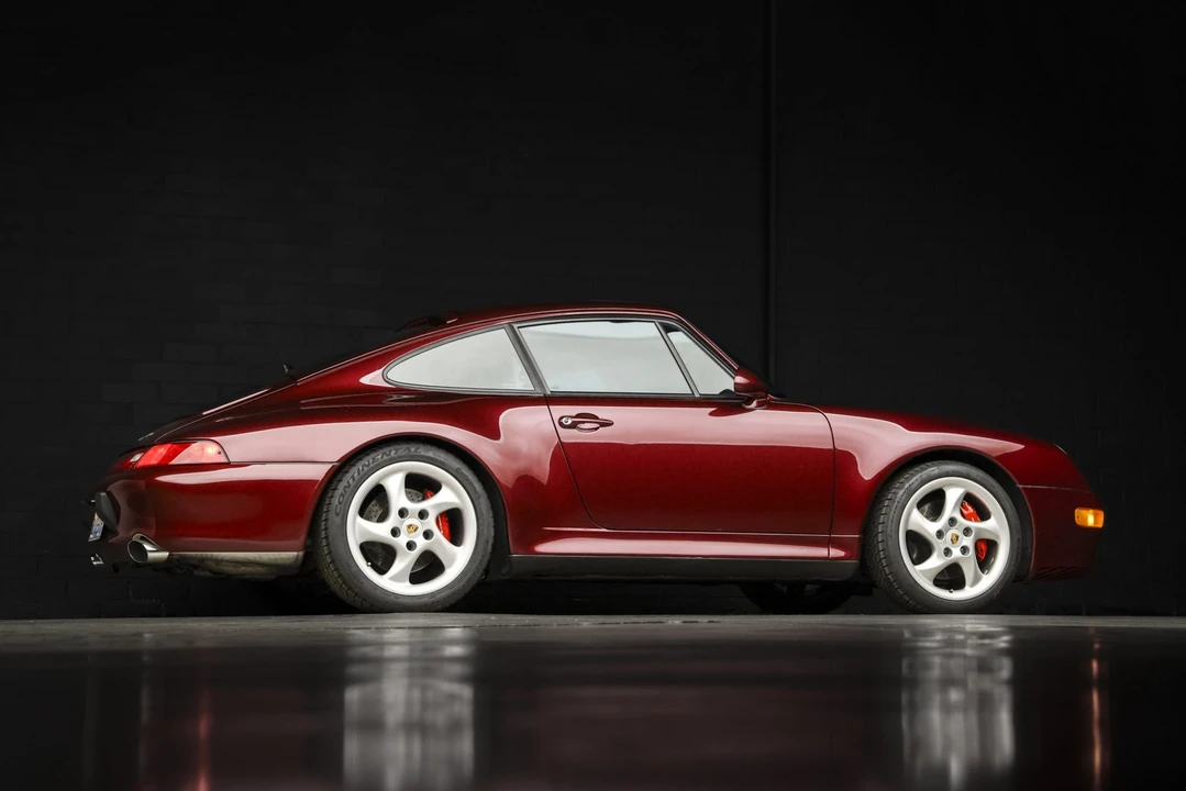 1997 Porsche 993 Carrera 4S - Image 16 of 31