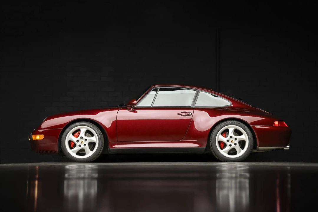 1997 Porsche 993 Carrera 4S - Image 26 of 31