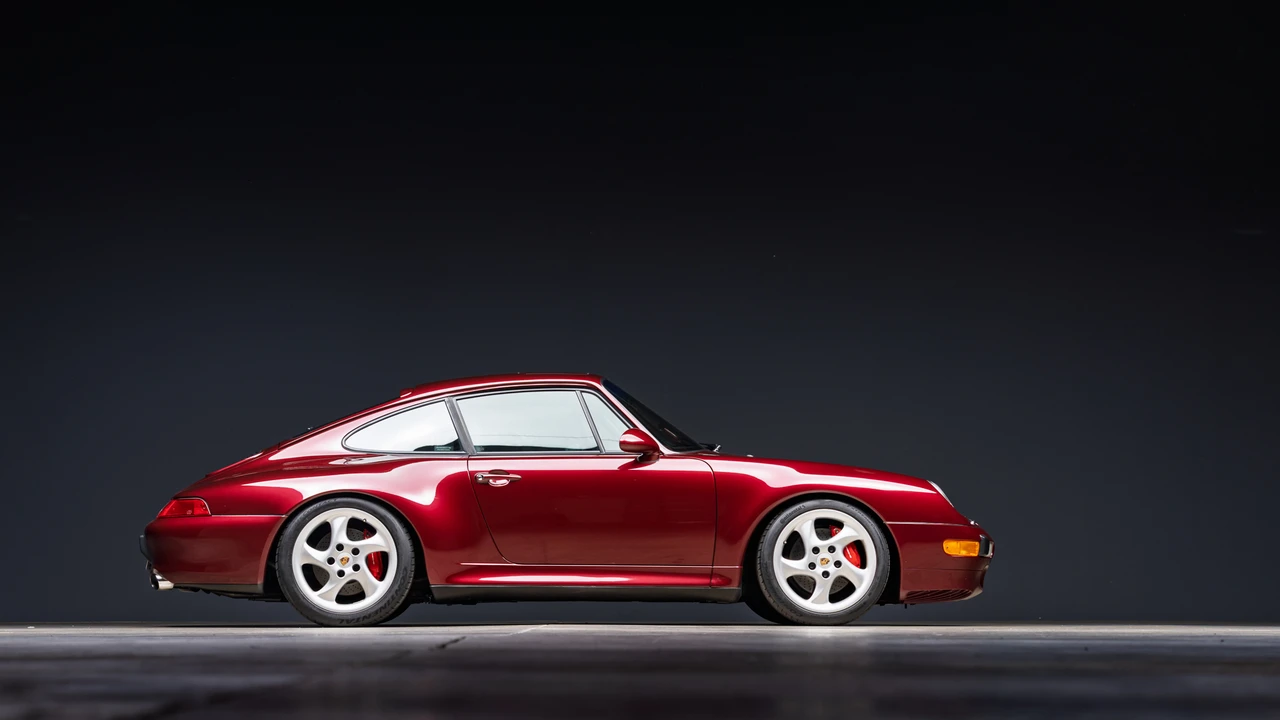 1997 Porsche 993 Carrera 4S - Image 15 of 31