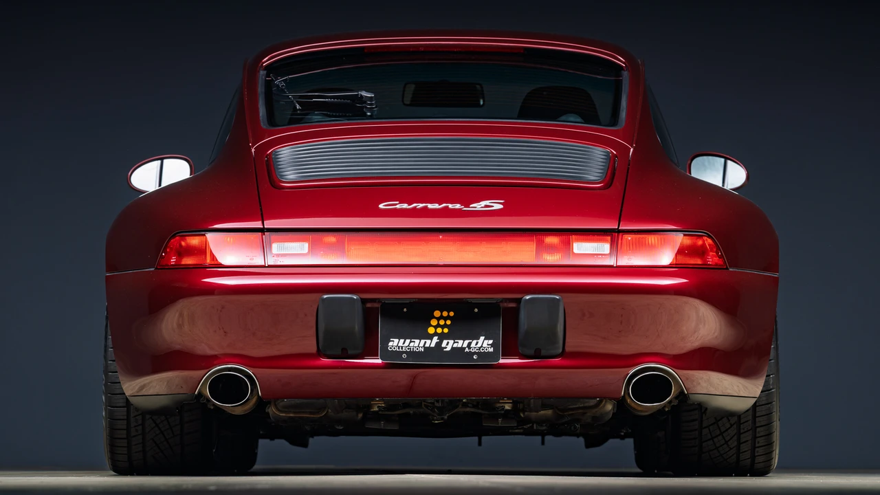 1997 Porsche 993 Carrera 4S - Image 22 of 31