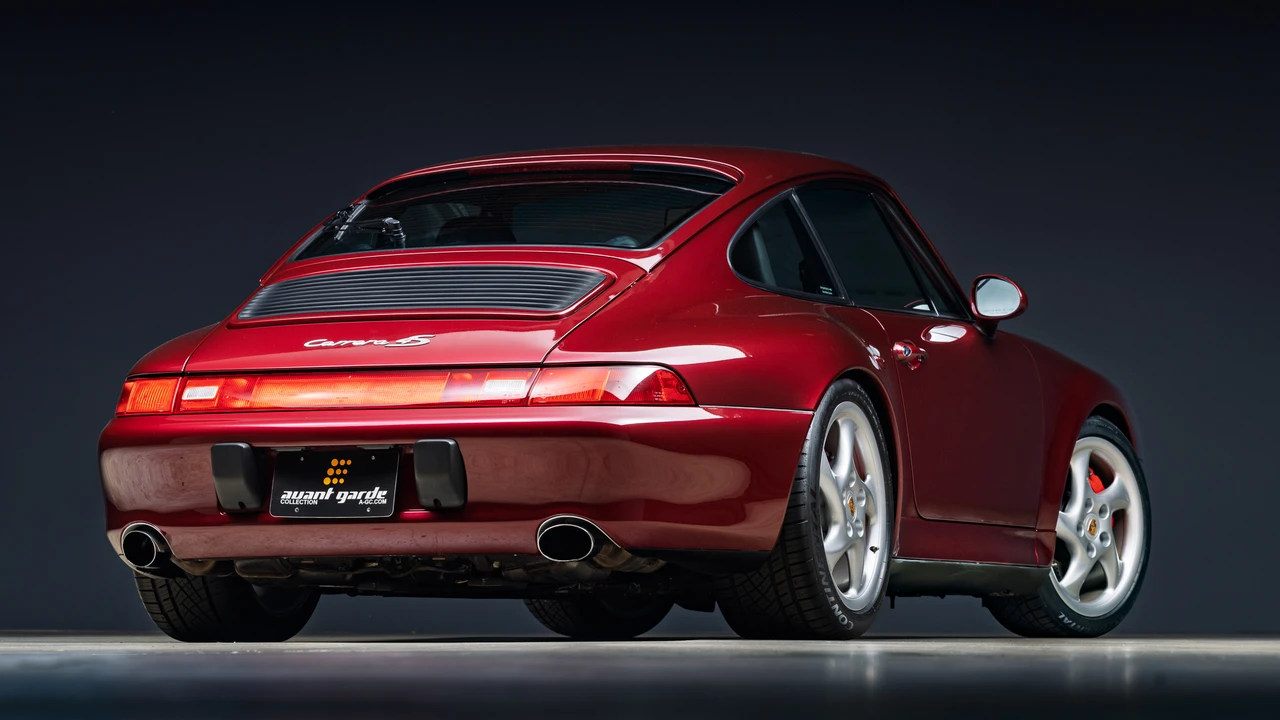 1997 Porsche 993 Carrera 4S - Image 26 of 31
