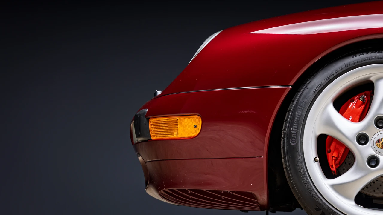 1997 Porsche 993 Carrera 4S - Image 27 of 31