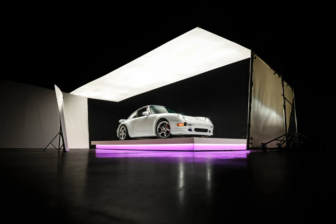 1997 Porsche 993 Carrera S - Image 14 of 31