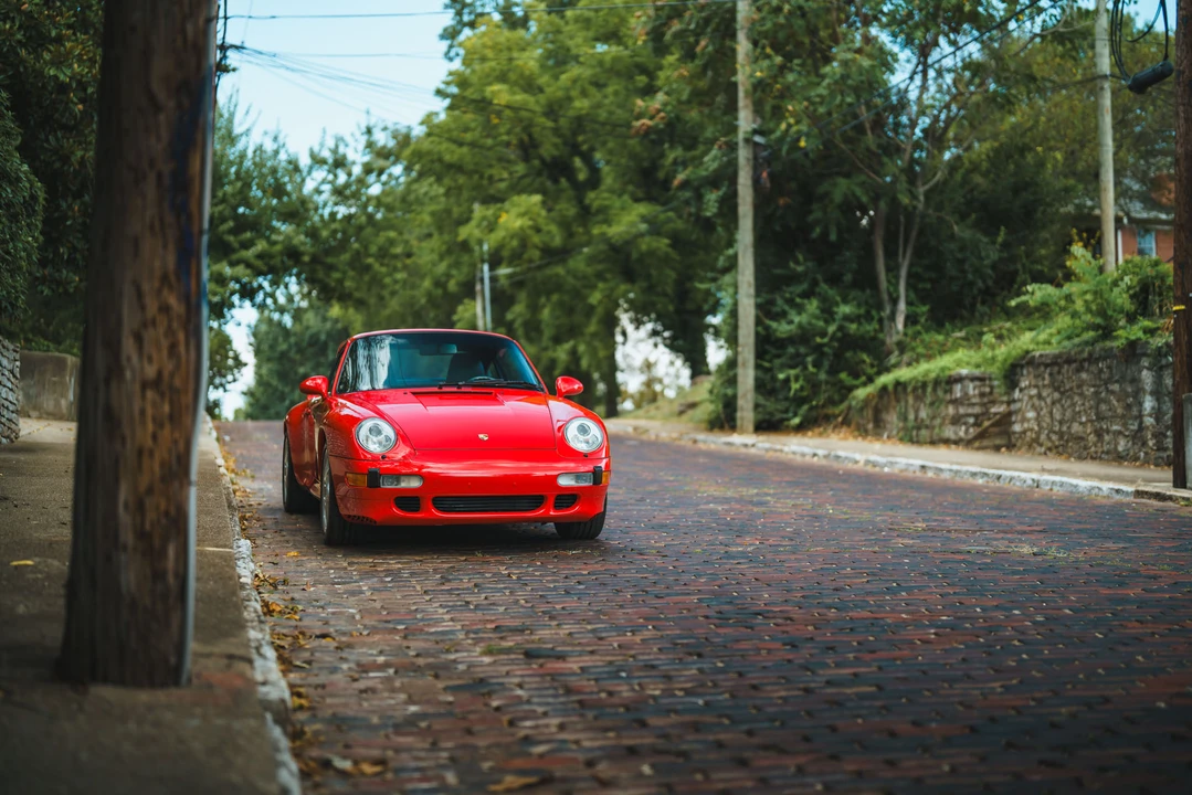 1997 Porsche 993 Carrera - Image 2 of 31